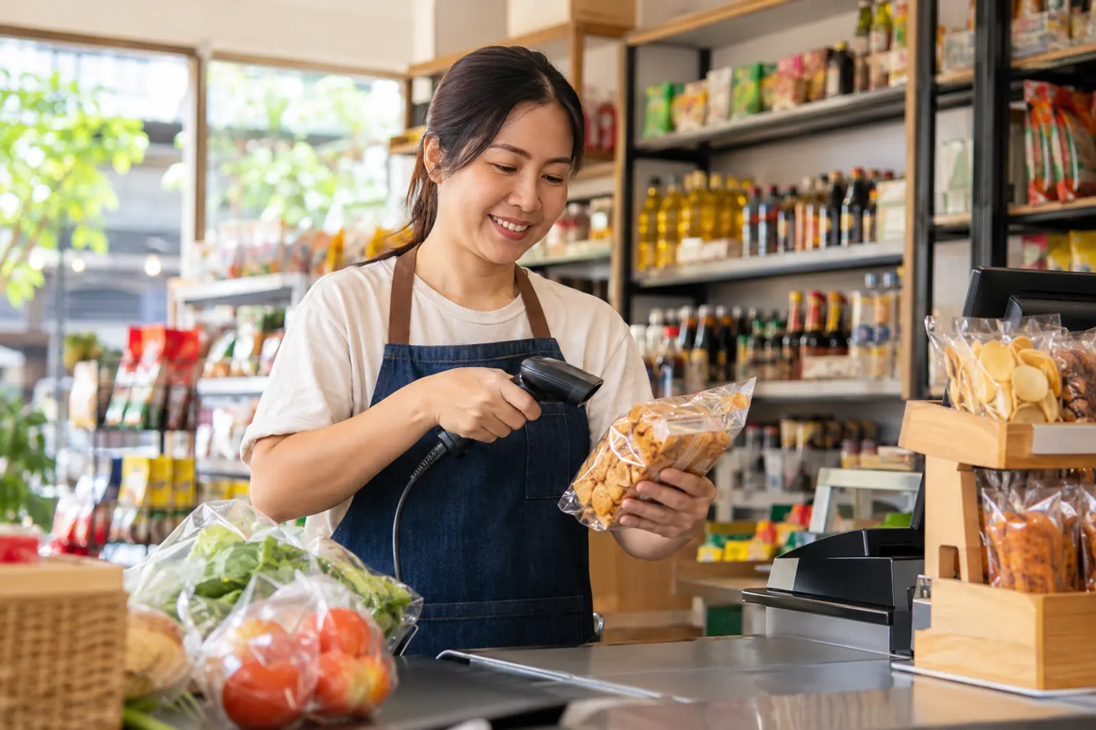ร้านค้าปลีกและชั้นวางสินค้า